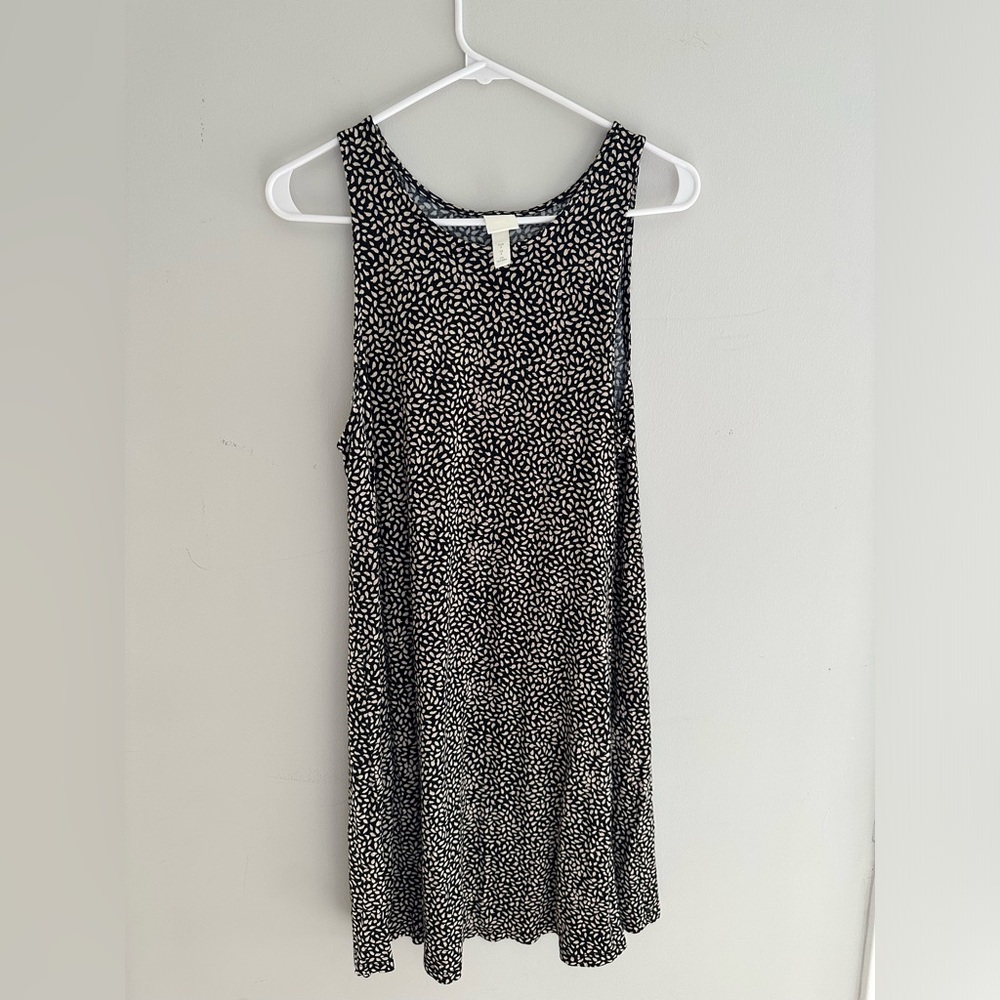 H&M Black and White Dress size Small Tank Top Dress Beachwear Summer Tent Dress